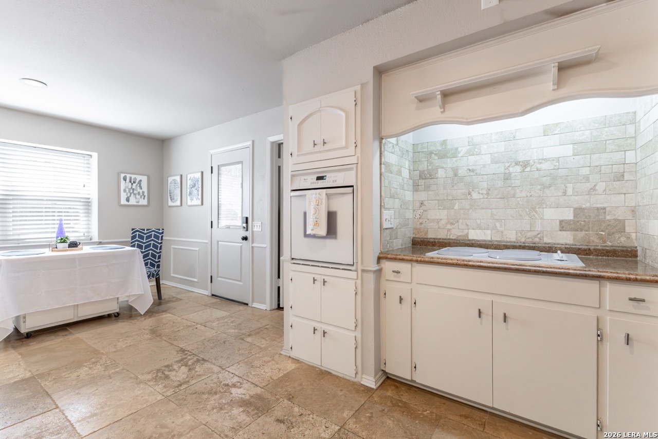 7500 Callaghan Road, Unit 236 San Antonio, TX 78229 - Photo 7 of 16