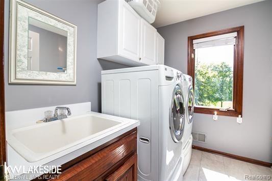 1078 Bloomview Circle Rochester, MI 48307 - Photo 25 of 39 26.jpg