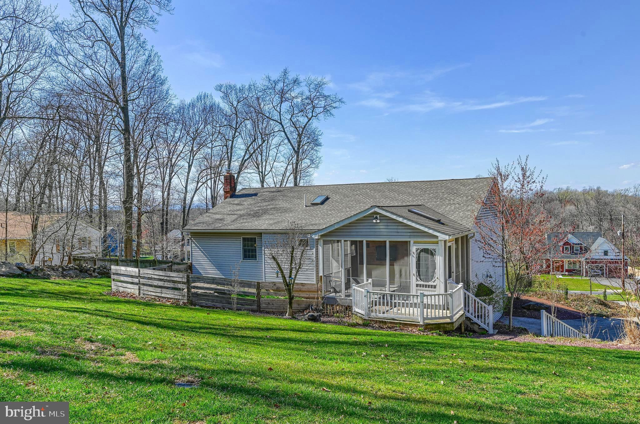 297 Racetrack Road Hanover, PA 17331 - Photo 30 of 33