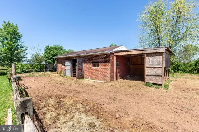 $604,900 | 2226 Harney Road, Littlestown, PA 17340