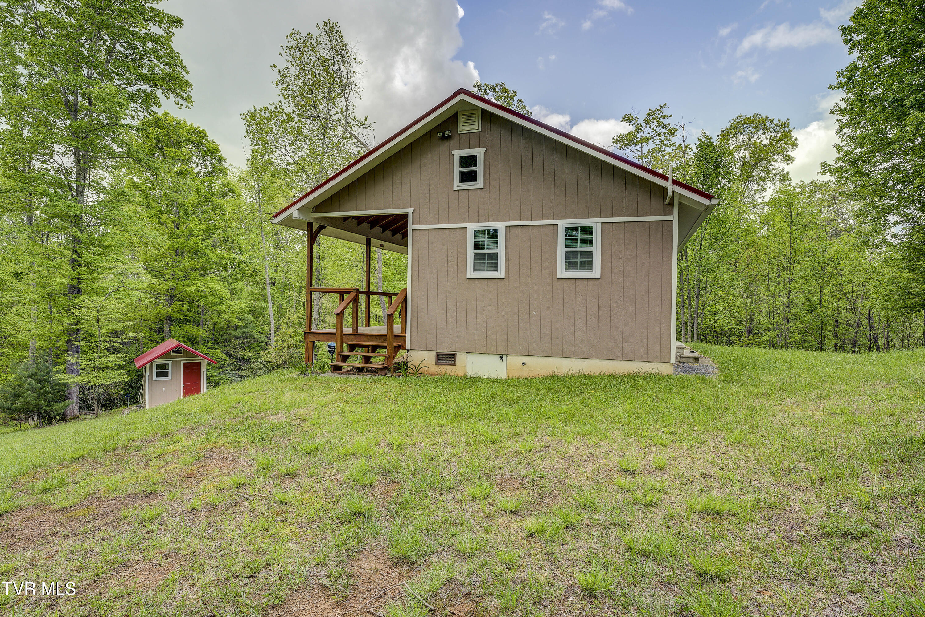 994 Fairview Road Hampton, TN 37658 - Photo 15 of 52 Fairview-14