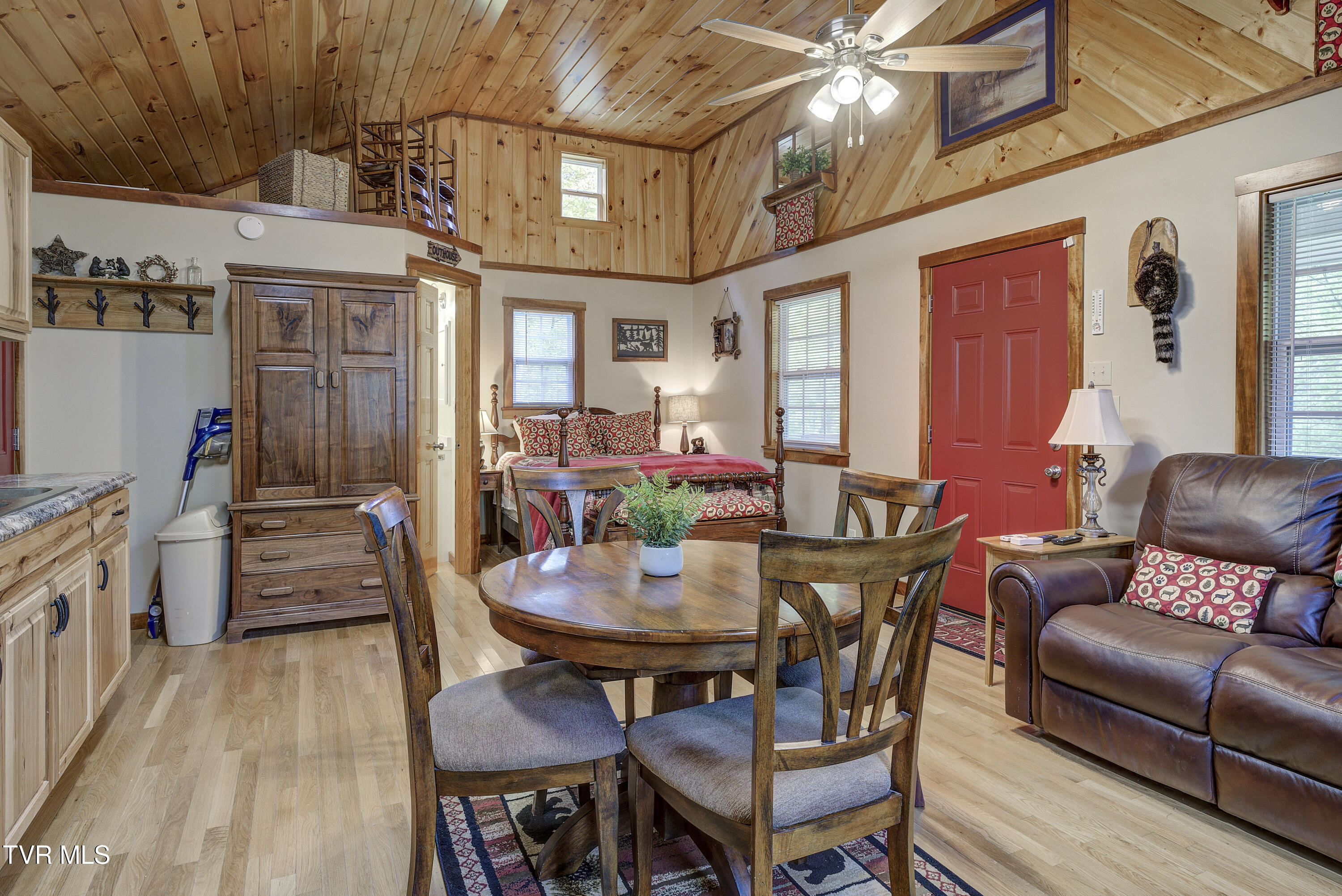 994 Fairview Road Hampton, TN 37658 - Photo 26 of 52 Fairview-5