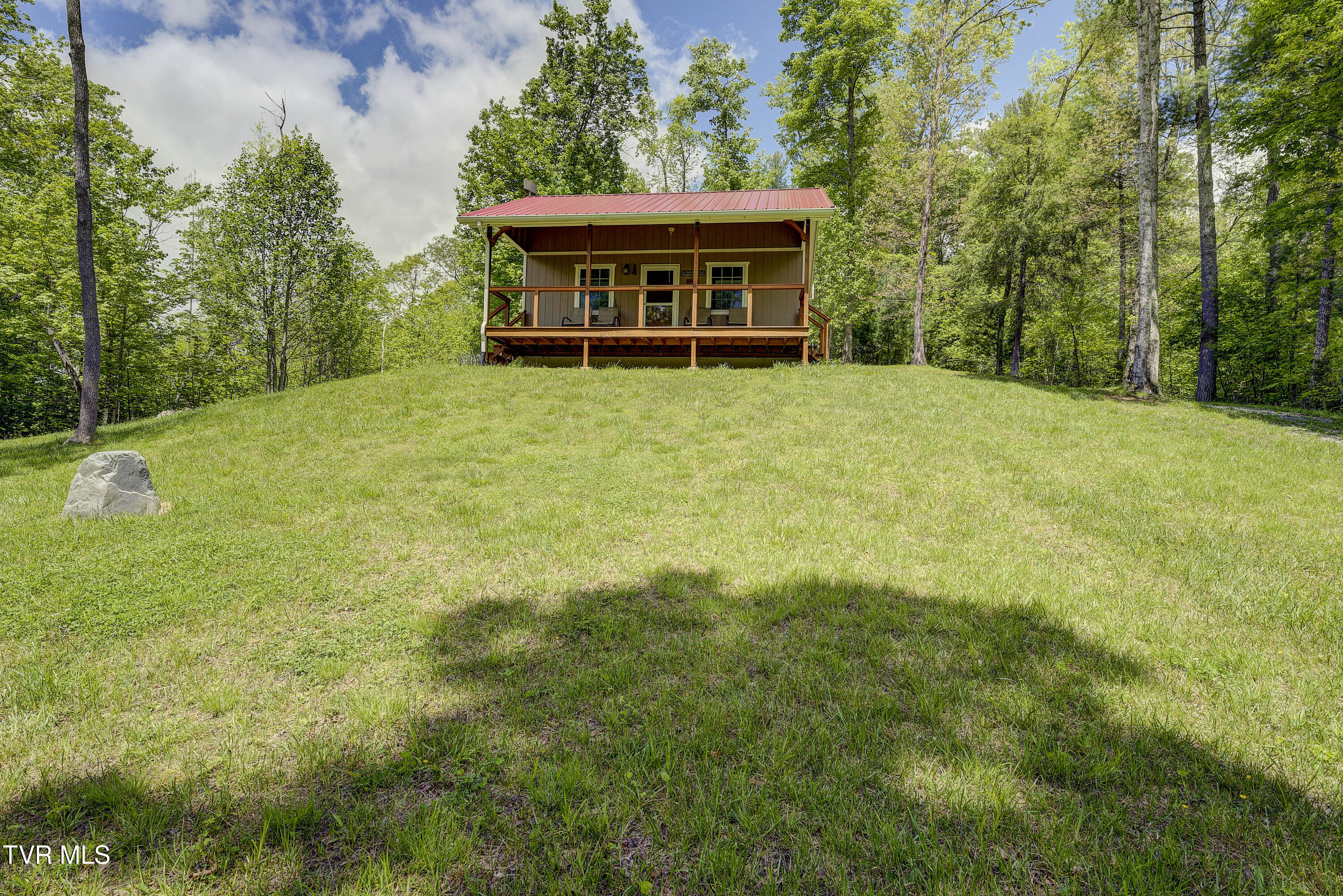 994 Fairview Road Hampton, TN 37658 - Photo 3 of 52 Fairview-20