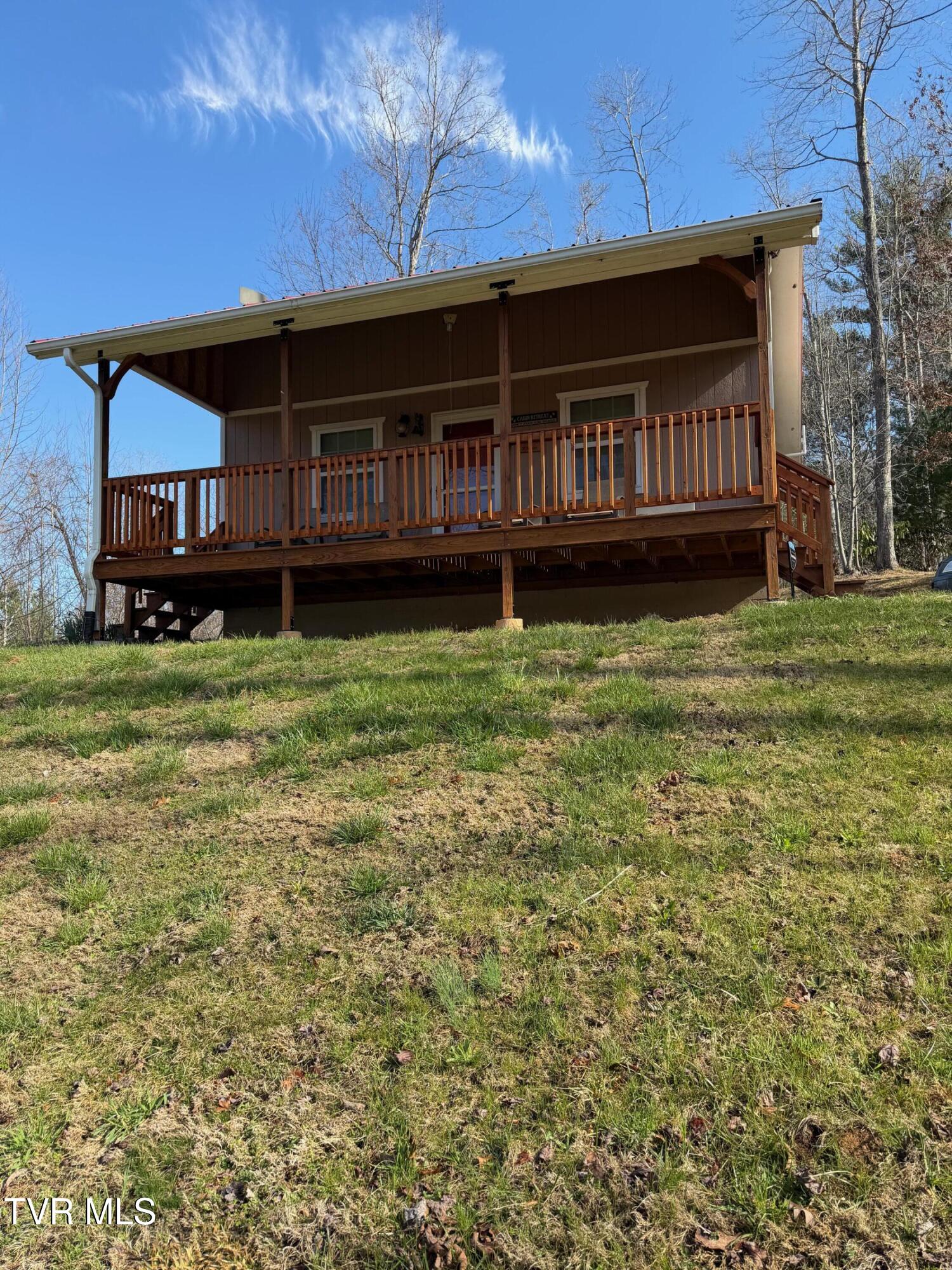 994 Fairview Road Hampton, TN 37658 - Photo 6 of 52 IMG_2782