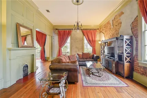 $505,000 | 818 Lafayette Street, Unit 818, New Orleans, LA 70113