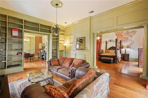 $505,000 | 818 Lafayette Street, Unit 818, New Orleans, LA 70113