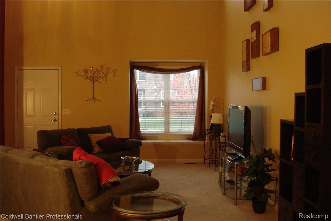 49578 Potomac Road, Unit 47 Canton, MI 48188 - Photo 12 of 23 2 Story Great Room