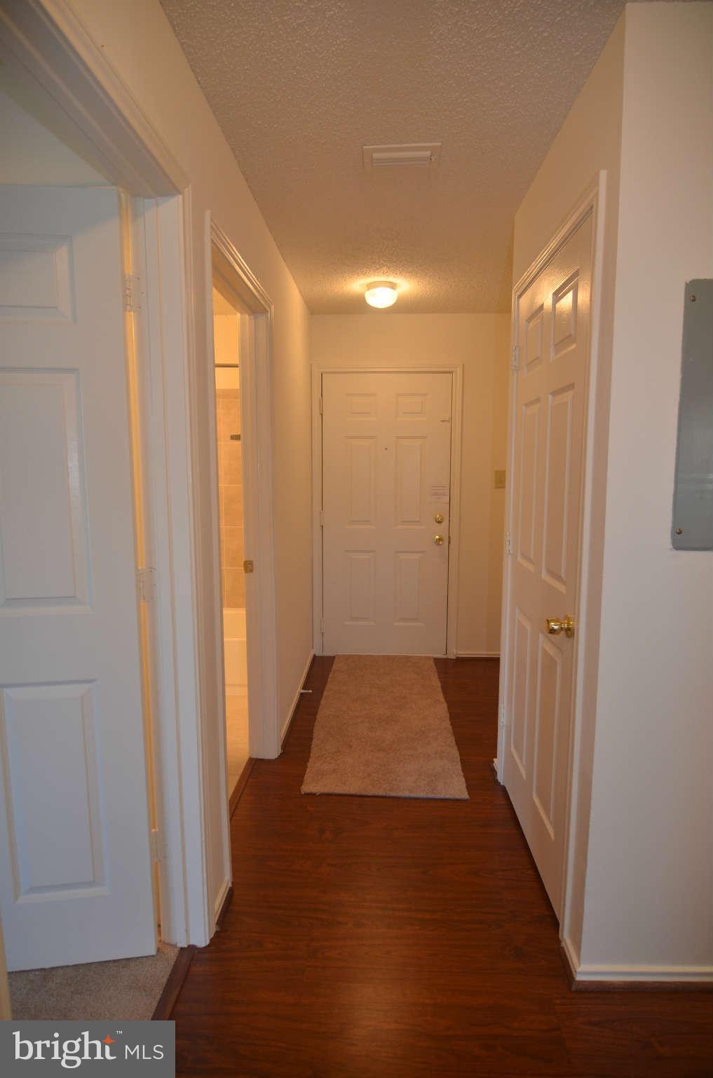 21023 Timber Ridge Terrace, Unit 104 Ashburn, VA 20147 - Photo 17 of 29 Interior (General)