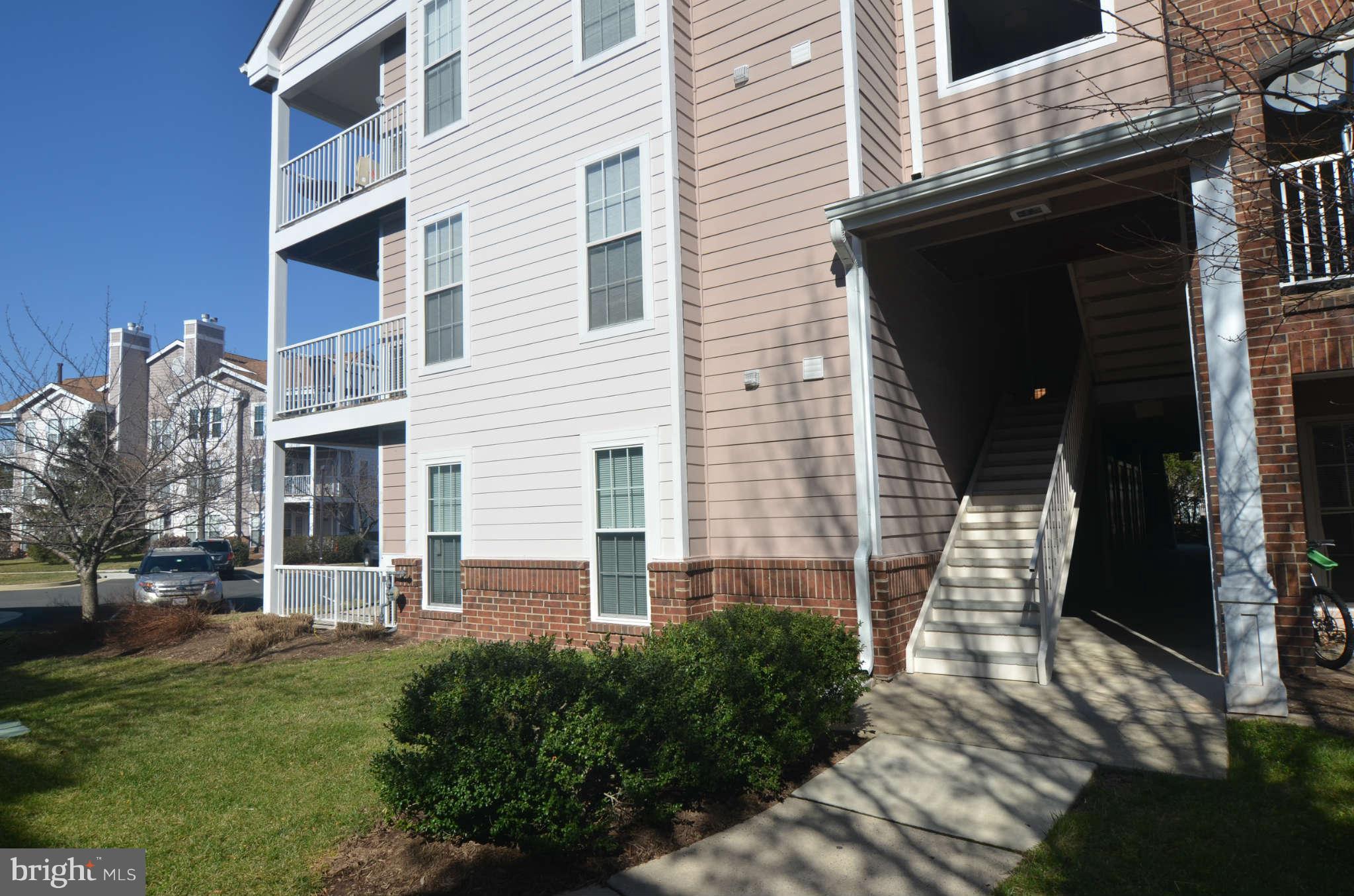 21023 Timber Ridge Terrace, Unit 104 Ashburn, VA 20147 - Photo 25 of 29 Exterior (General)
