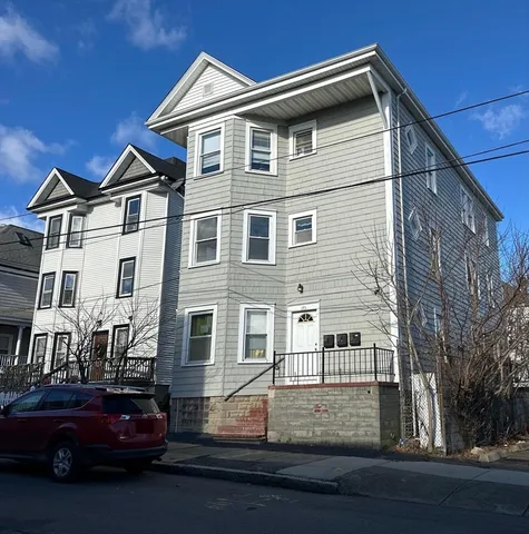 $2,100 | 175 Phillips Avenue, Unit 2, New Bedford, MA 02746