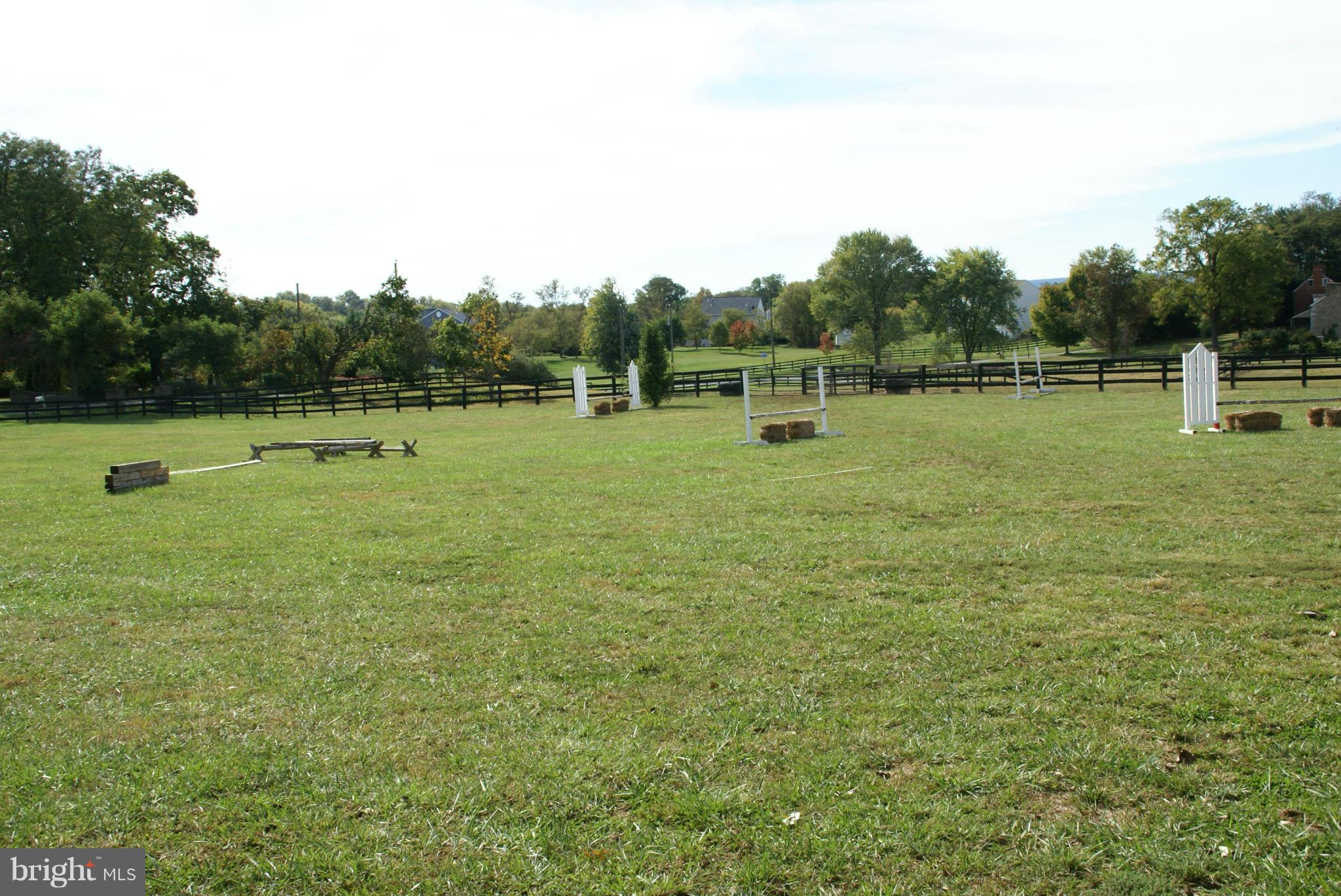 36646 Shoemaker School Road Purcellville, VA 20132 - Photo 19 of 24 View