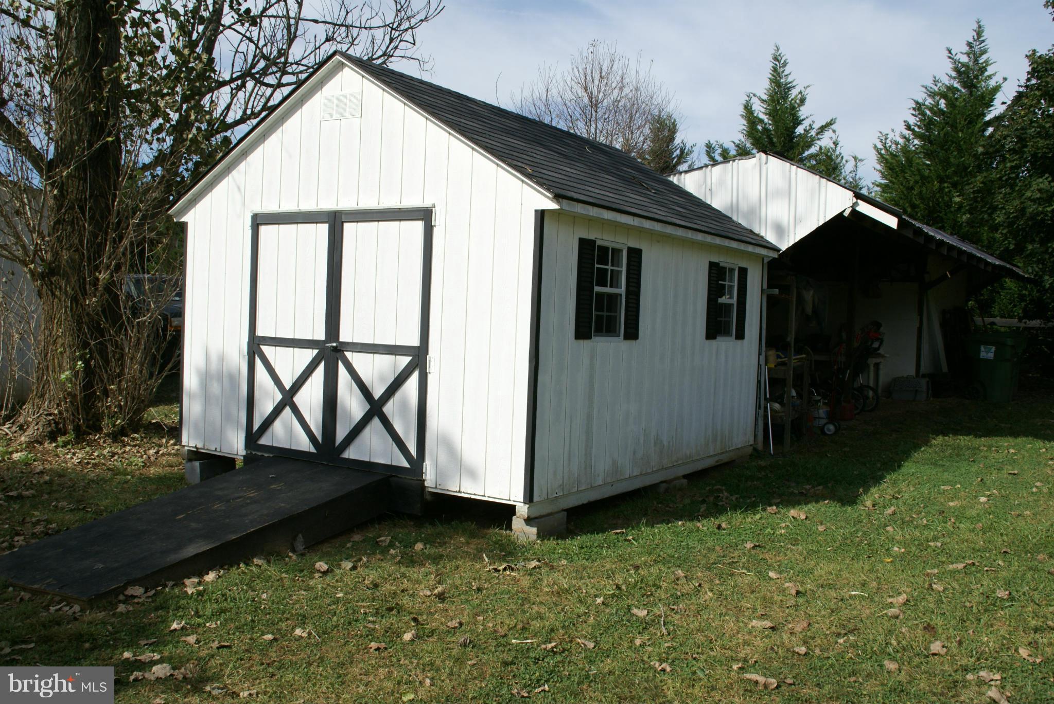 36646 Shoemaker School Road Purcellville, VA 20132 - Photo 21 of 24 Shed