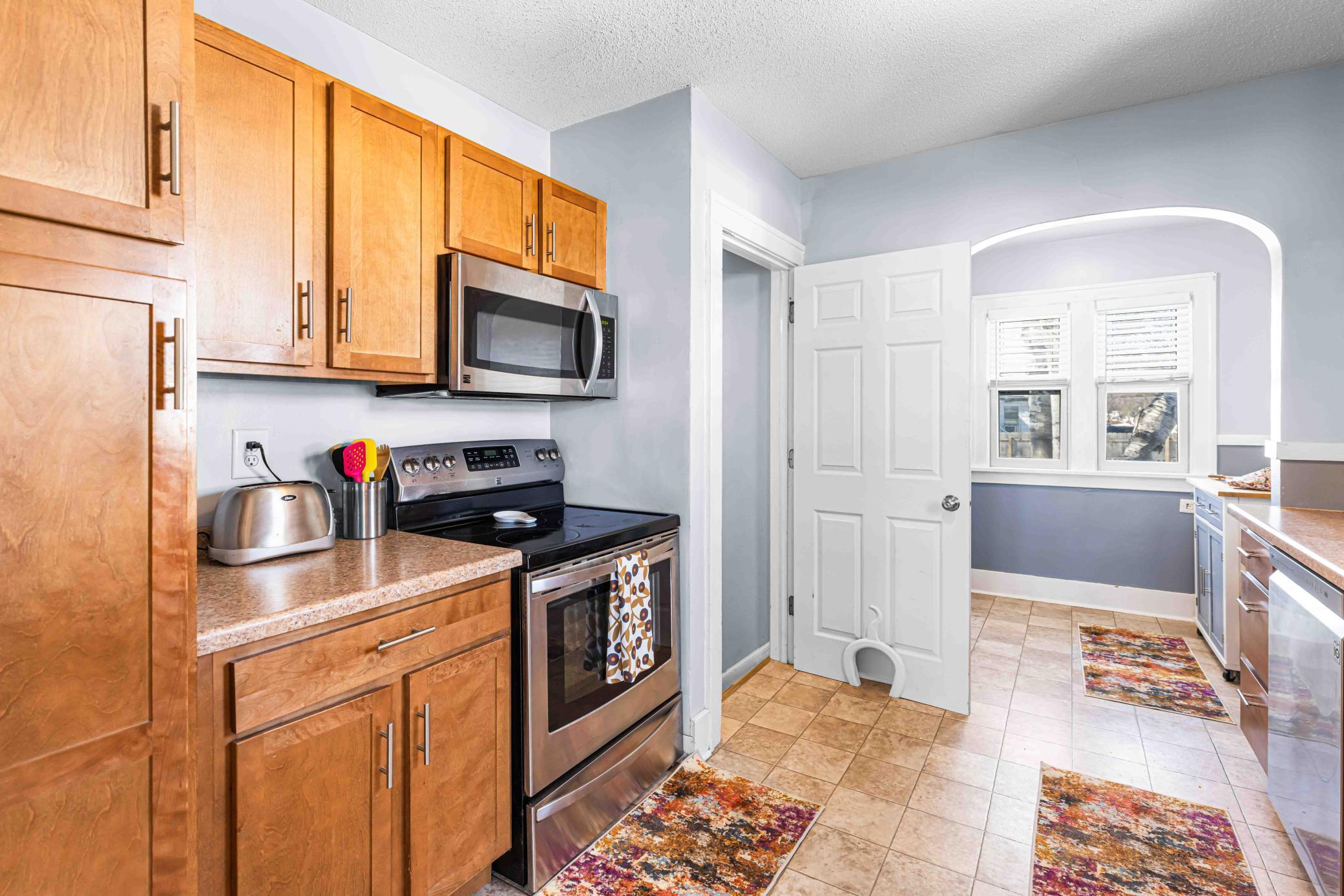 801 15th Street South Fargo, ND 58103 - Photo 10 of 52