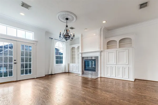 $3,250 | 5208 Blossom Street, Unit 9, Houston, TX 77007