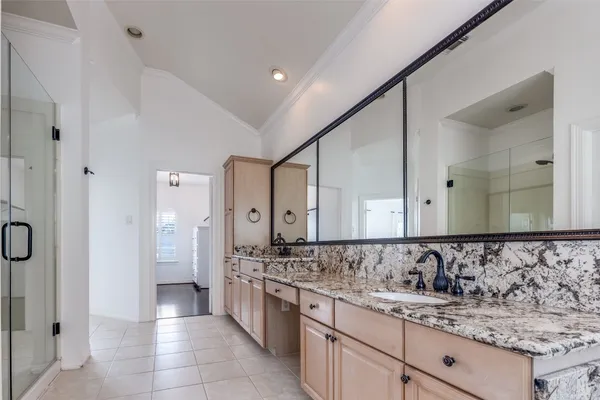 $3,250 | 5208 Blossom Street, Unit 9, Houston, TX 77007
