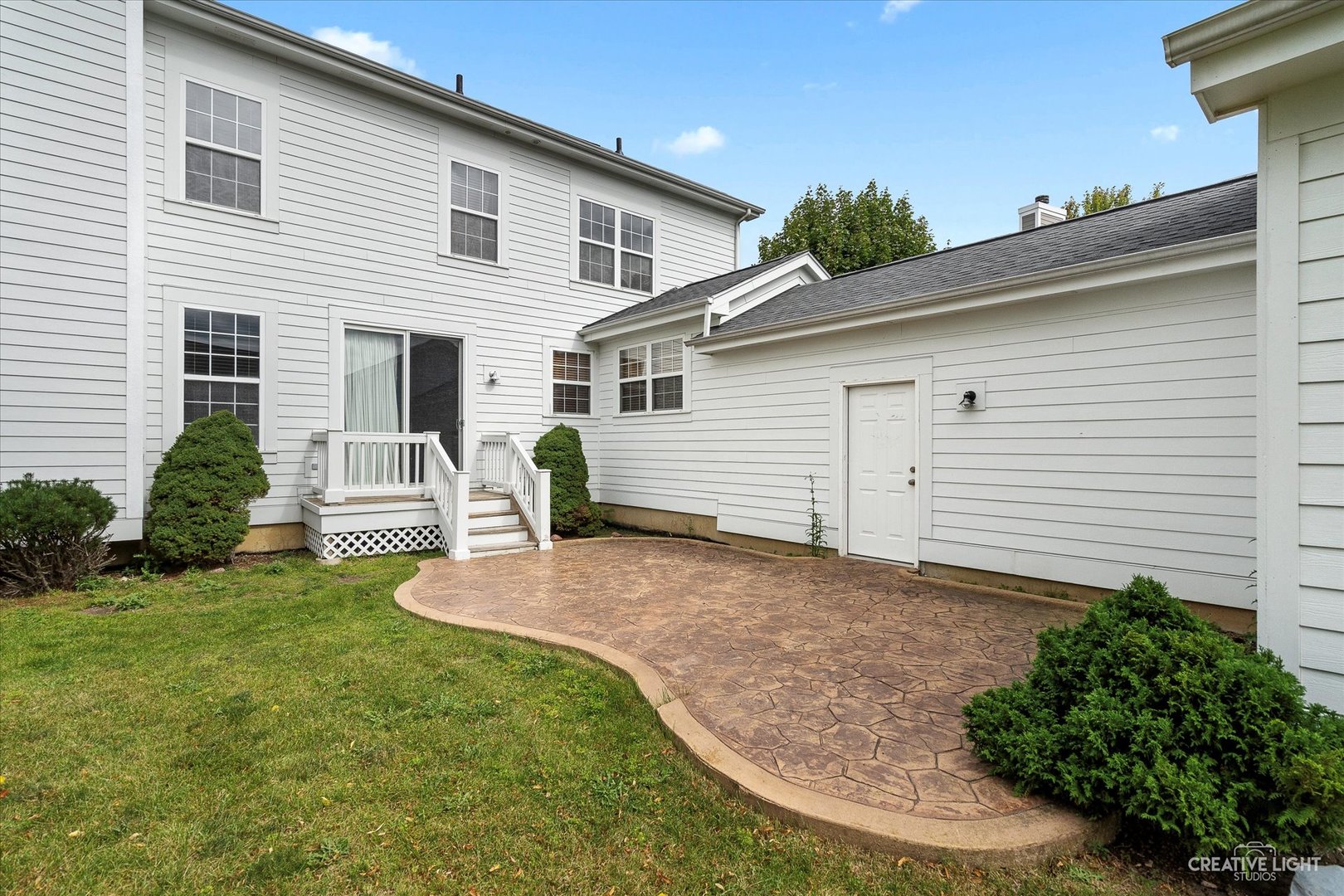 147 Gillett Street Sugar Grove, IL 60554 - Photo 27 of 32 a view of back yard of the house