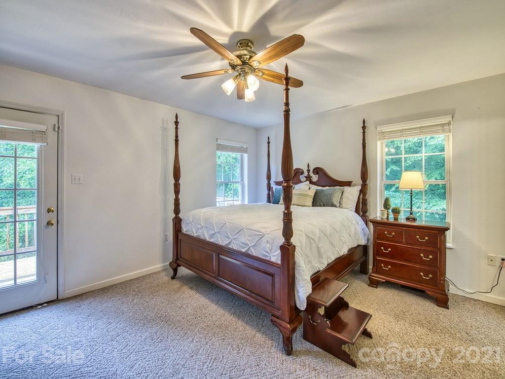 301 Jade Road Sylva, NC 28779 - Photo 17 of 34 Gallery Image 17