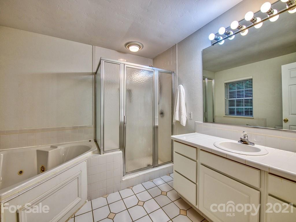 301 Jade Road Sylva, NC 28779 - Photo 20 of 34 Gallery Image 20