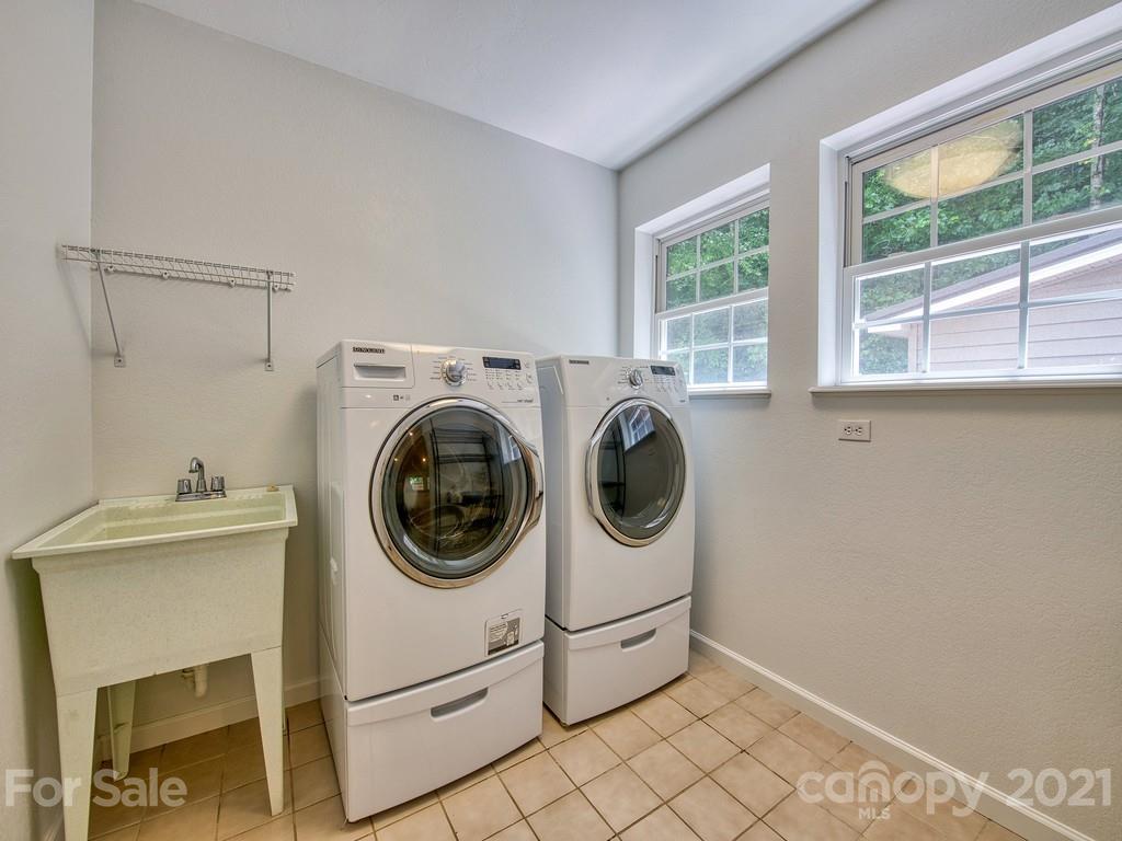 301 Jade Road Sylva, NC 28779 - Photo 32 of 34 Gallery Image 32