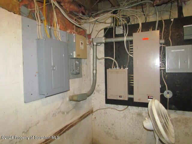 19046 State Rte 92 Susquehanna, PA 18847 - Photo 21 of 33 Utility Room