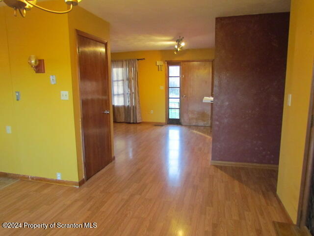 19046 State Rte 92 Susquehanna, PA 18847 - Photo 4 of 33 Dining Room