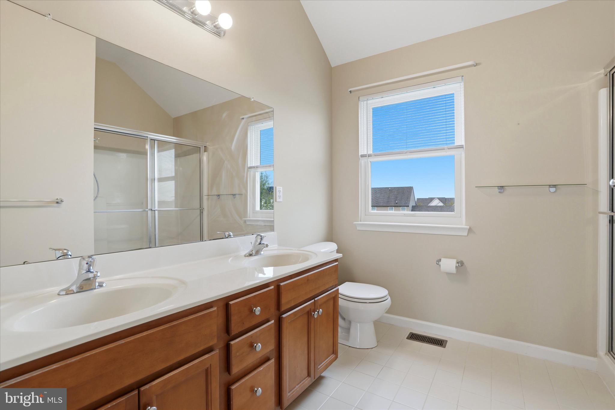 2409 Turnbury Road Gilbertsville, PA 19525 - Photo 23 of 45