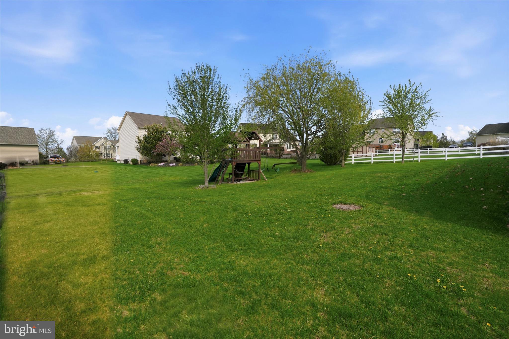 2409 Turnbury Road Gilbertsville, PA 19525 - Photo 33 of 45