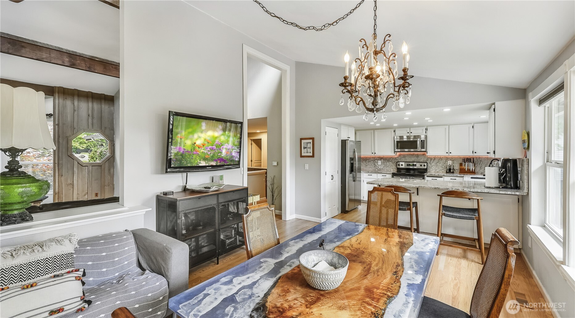 12350 Southeast 96th Place Renton, WA 98056 - Photo 12 of 38