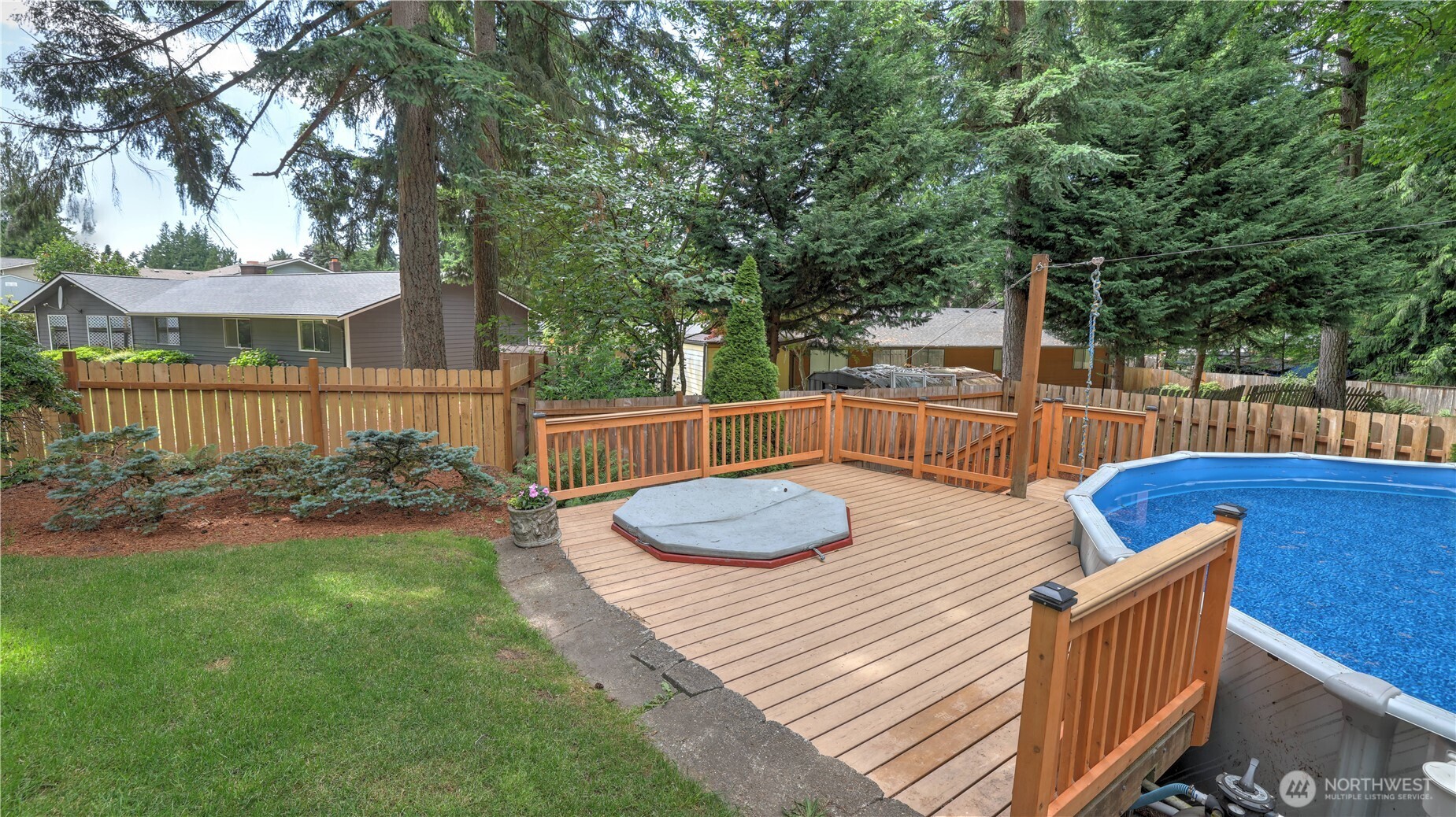 12350 Southeast 96th Place Renton, WA 98056 - Photo 32 of 38