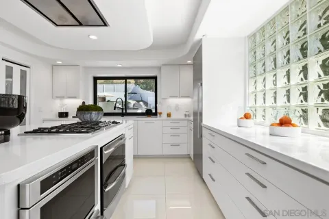 $3,990,000 | 7215 El Fuerte Street, Carlsbad, CA 92009