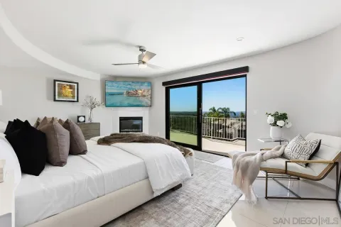 $3,990,000 | 7215 El Fuerte Street, Carlsbad, CA 92009