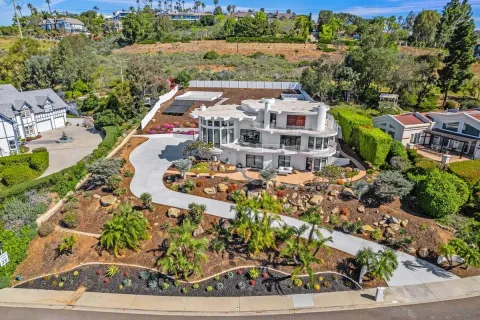 $3,990,000 | 7215 El Fuerte Street, Carlsbad, CA 92009