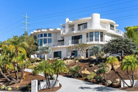 $3,990,000 | 7215 El Fuerte Street, Carlsbad, CA 92009