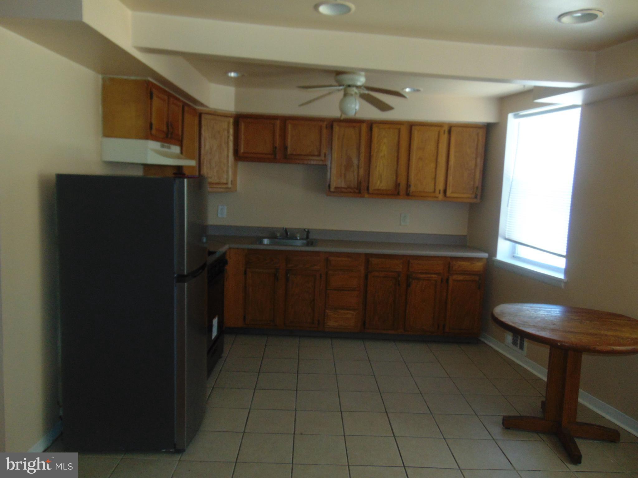 2985 Yorkship Square, Unit 2B Camden, NJ 08104 - Photo 2 of 4