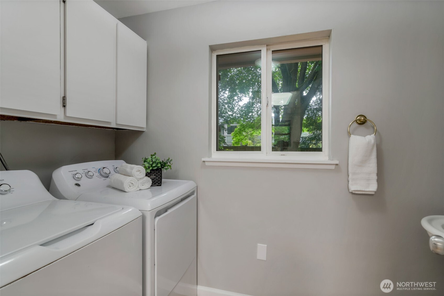 9605 216th Place Southwest Edmonds, WA 98020 - Photo 19 of 27