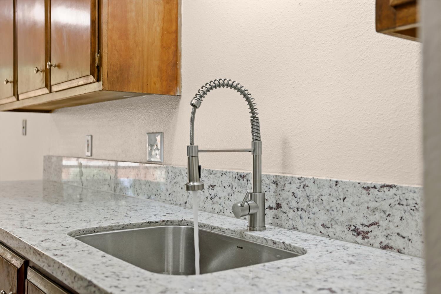 3639 Appleton Way Stockton, CA 95219 - Photo 8 of 37