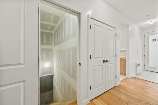 $775,000 | 1 Manor Drive, Unit 102, Monsey, NY 10952