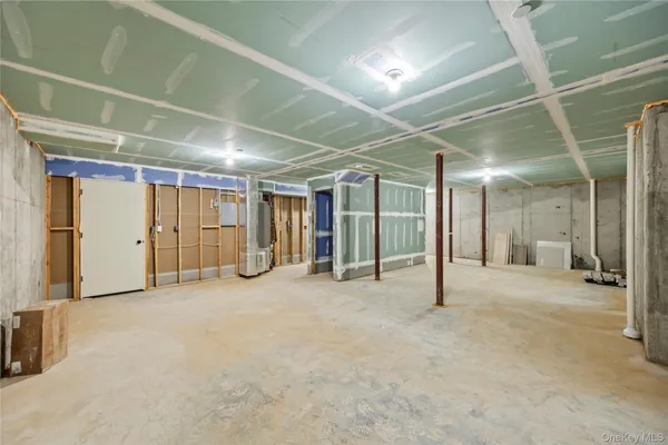 $775,000 | 1 Manor Drive, Unit 102, Monsey, NY 10952