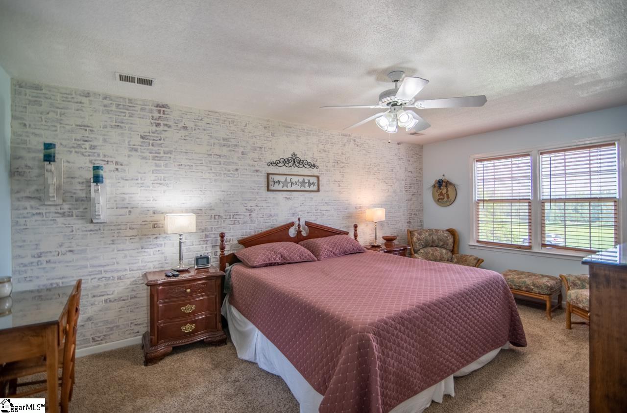 1714 Scuffletown Road Fountain Inn, SC 29644 - Photo 27 of 36