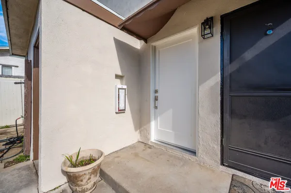 $1,699,999 | 4311 Eagle Rock Boulevard, Los Angeles, CA 90041