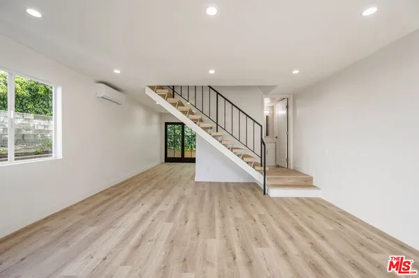 $1,699,999 | 4311 Eagle Rock Boulevard, Los Angeles, CA 90041