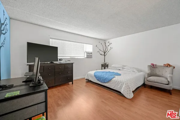 $1,699,999 | 4311 Eagle Rock Boulevard, Los Angeles, CA 90041