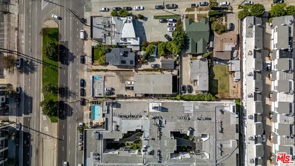 $1,699,999 | 4311 Eagle Rock Boulevard, Los Angeles, CA 90041