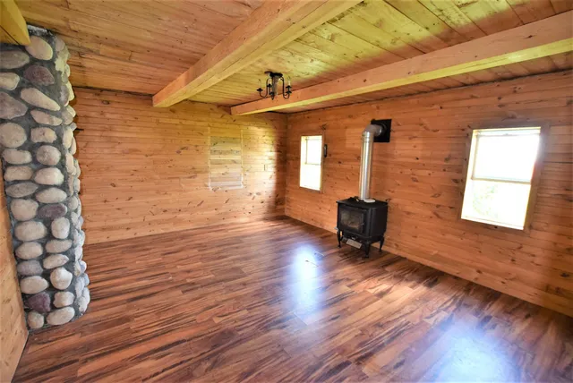 $289,900 | 17195 350th Street, Wannaska, MN 56761