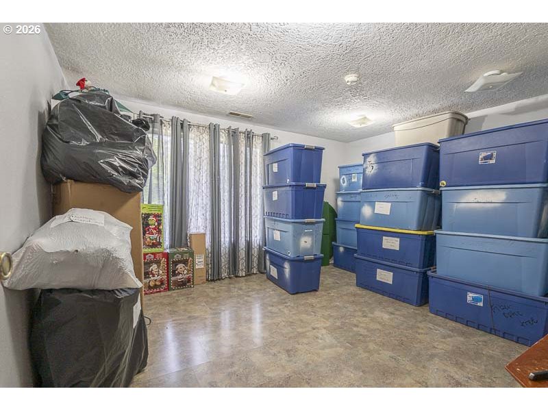 1962 Bunker Hill Road South Salem, OR 97306 - Photo 16 of 32