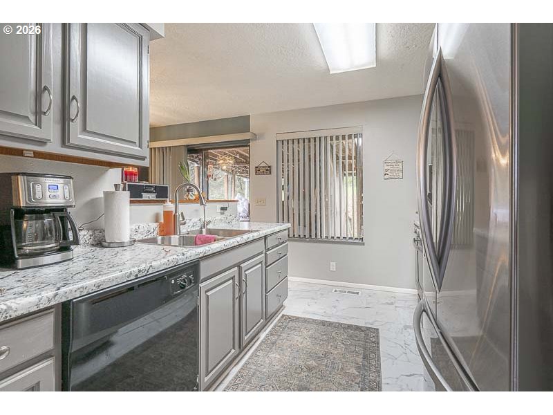 1962 Bunker Hill Road South Salem, OR 97306 - Photo 30 of 32