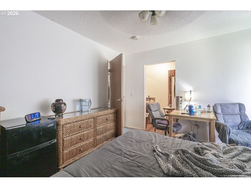 1962 Bunker Hill Road South Salem, OR 97306 - Photo 10 of 32