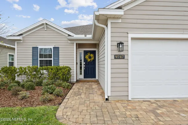 $1,950 | 9747 Cilantro Drive, Jacksonville, FL 32219