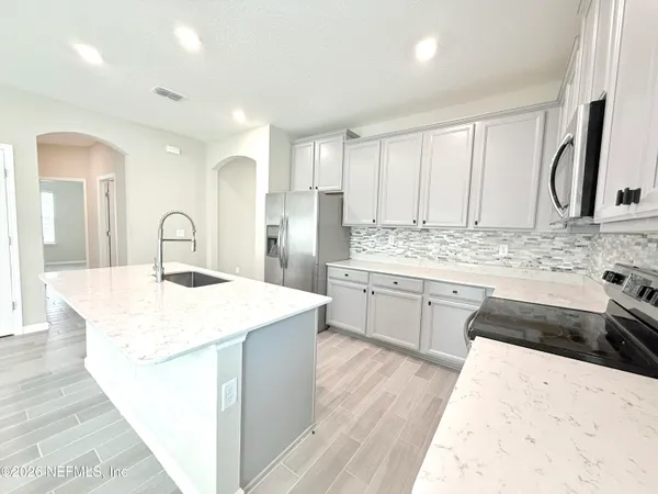 $1,950 | 9747 Cilantro Drive, Jacksonville, FL 32219