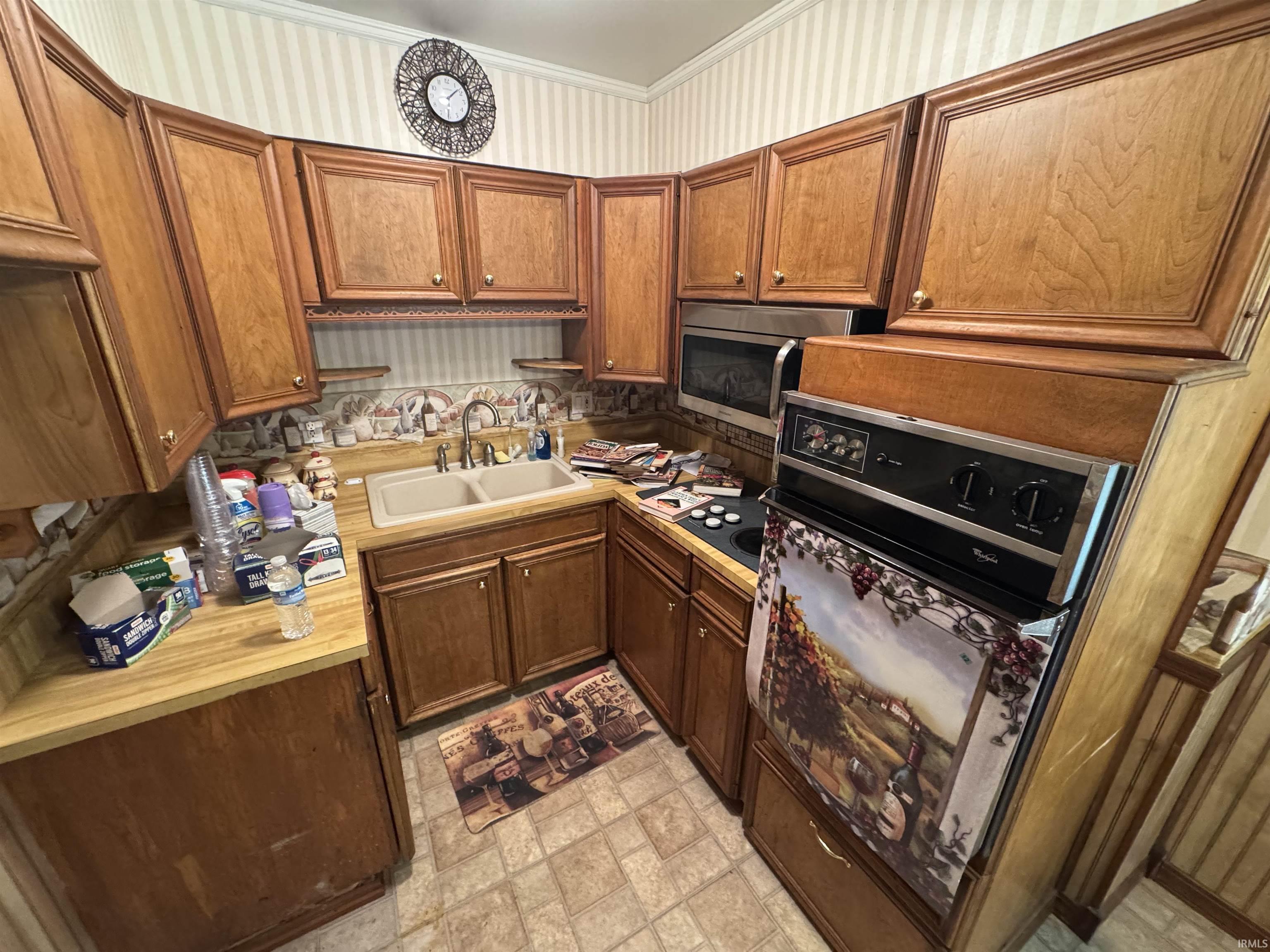 54072 Pine Road South Bend, IN 46628 - Photo 12 of 15
